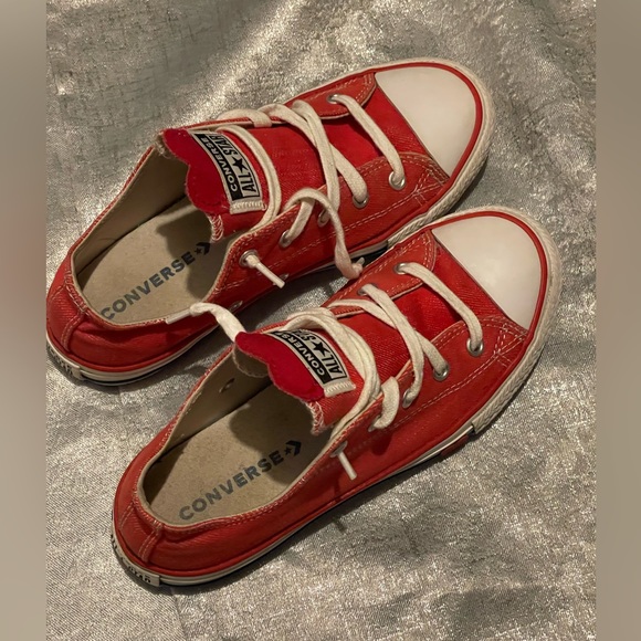 Rare Red Heart Converse size 3Y - Picture 5 of 13